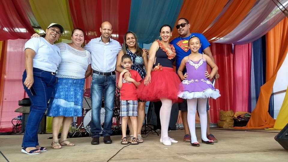 FEIRA LITERARIA